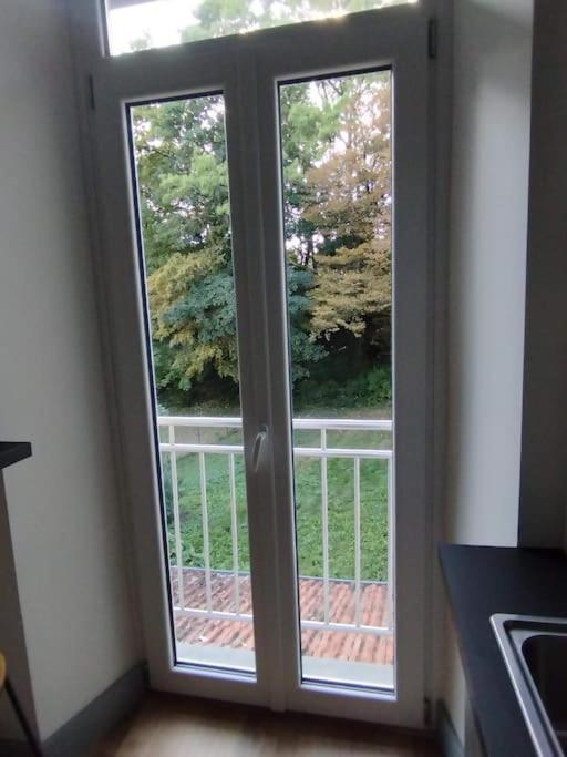 Le Grand Montjoux Apartamento Besançon Exterior foto